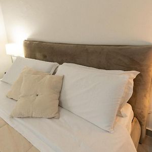 Chambre Standarde Lit Queen-Size